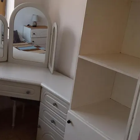 Homestay Charming In Peaceful Part Of Urban Valeta