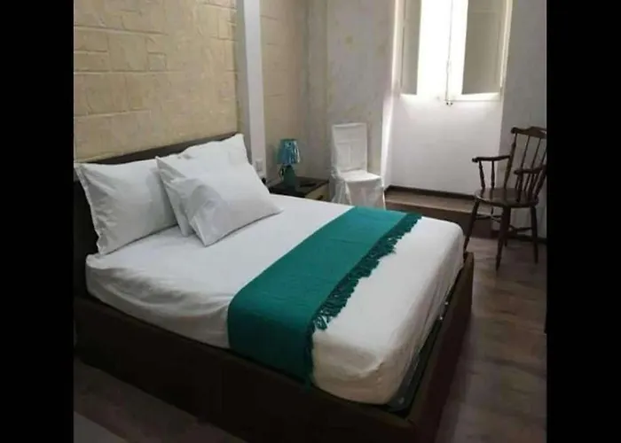 Charming In Peaceful Part Of Urban Valeta Msida